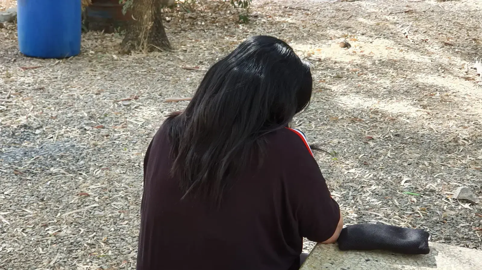 אימו של אחד העצורים בפרשת האונס בקפריסין אימו של אחד העצורים בפרשת האונס בקפריסין