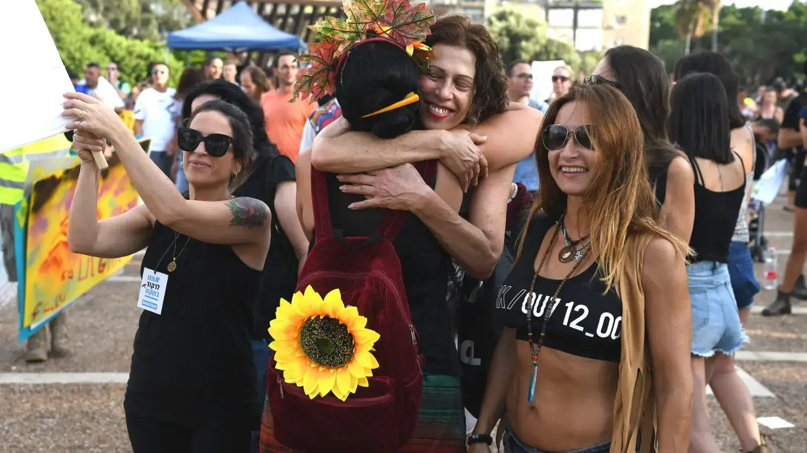 הפגנת - תנו לרקוד בשקט - כיכר רבין_18.7.19 הפגנת - תנו לרקוד בשקט - כיכר רבין_18.7.19