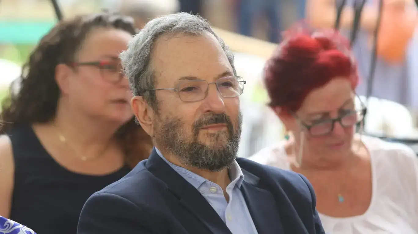 אהוד ברק בחממה בעין שמר, 19 ביולי 2019 אהוד ברק בחממה בעין שמר, 19 ביולי 2019