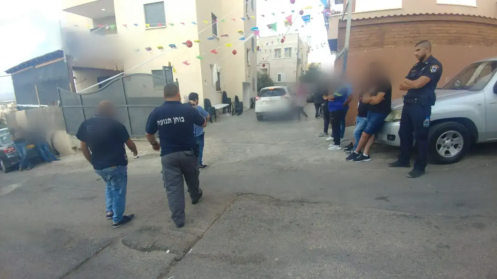 זירת התאונה בה נהרג פעוט בן שנה וחצי בחצר בית בשפרעם, 20 יולי 2019 זירת התאונה בה נהרג פעוט בן שנה וחצי בחצר בית בשפרעם, 20 יולי 2019