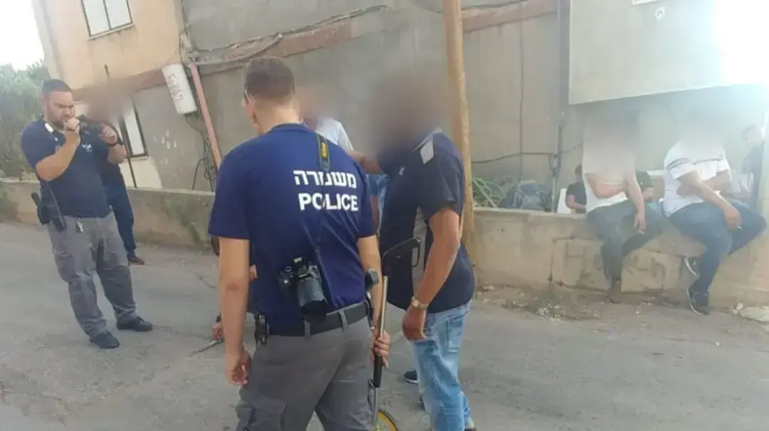 זירת התאונה בה נהרג פעוט בן שנה וחצי בחצר בית בשפרעם, 20 יולי 2019 זירת התאונה בה נהרג פעוט בן שנה וחצי בחצר בית בשפרעם, 20 יולי 2019