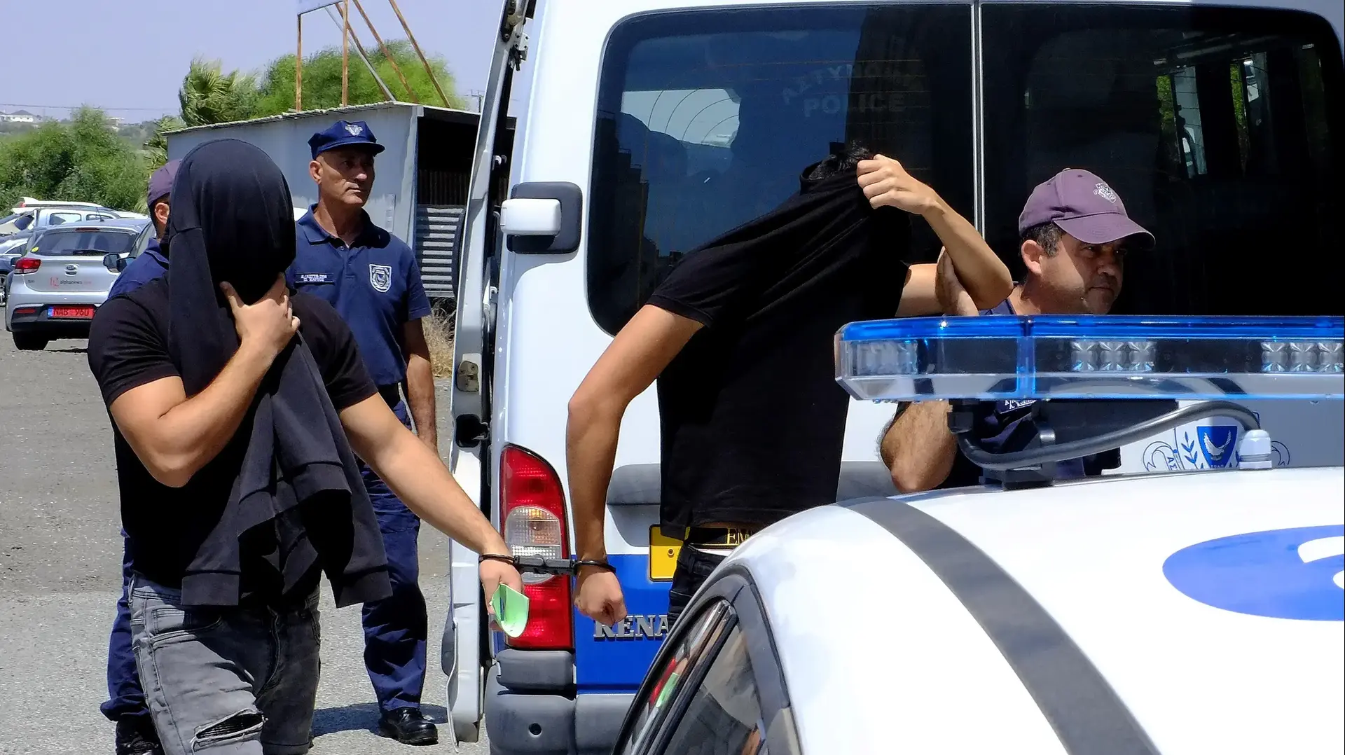 הארכת מעצר החשודים באונס בקפריסין, 18 ביולי 2019