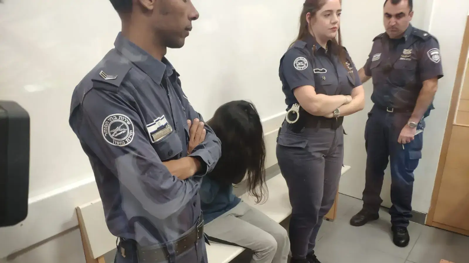 הגננת המתעללת, כרמל מעודה מראש העין במהלך דיון בעניינה, מחוזי מרכז (לוד) 25 ביולי 2019 הגננת המתעללת, כרמל מעודה מראש העין במהלך דיון בעניינה, מחוזי מרכז (לוד) 25 ביולי 2019