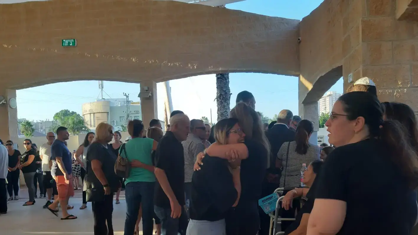 הלווייתו של אופיר חסדאי , בית העלמין, רמלה 29 ביולי 2019 הלווייתו של אופיר חסדאי , בית העלמין, רמלה 29 ביולי 2019