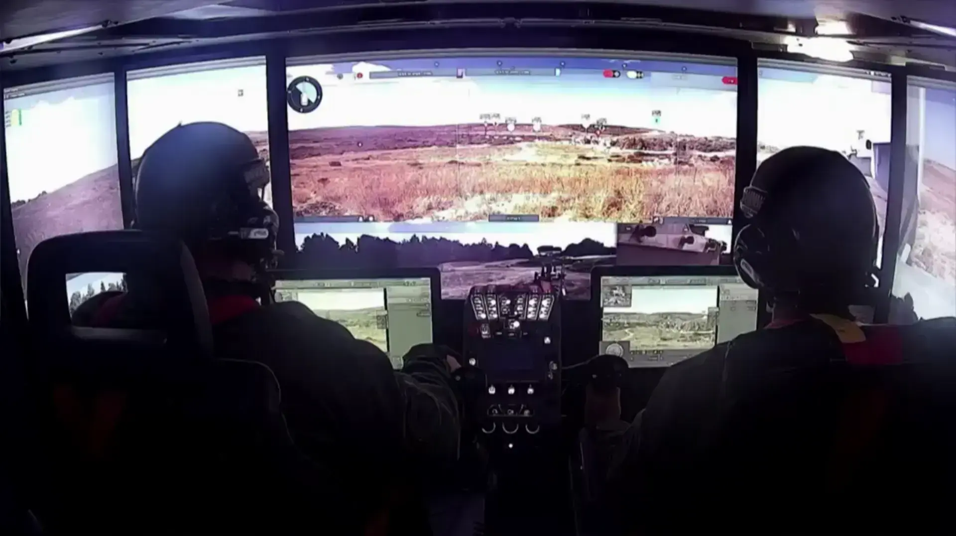 נסיעה וירטואלית בנגמ"ש השקוף של רפאל