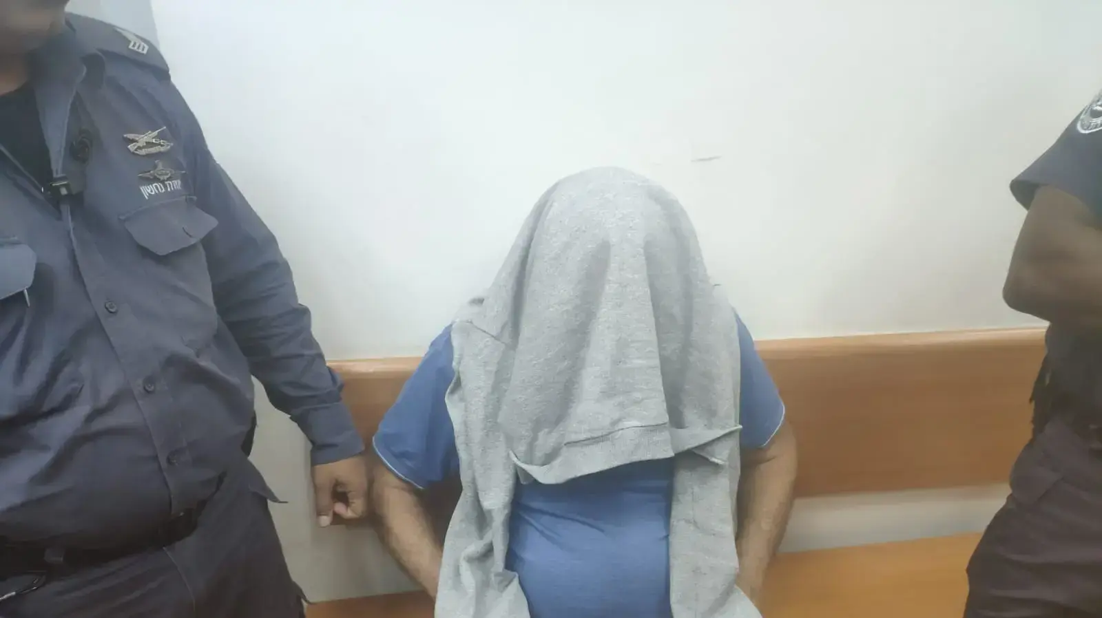 ויקטור קטן החשוד ברצח בחניון ברמלה במהלך דיון בעניינו בבית משפט השלום בראשל"צ 7 באוגוסט 2019 ויקטור קטן החשוד ברצח בחניון ברמלה במהלך דיון בעניינו בבית משפט השלום בראשל"צ 7 באוגוסט 2019