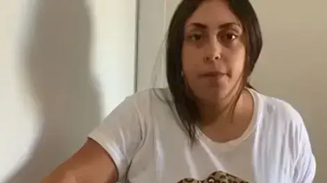 קלייר בן ברוך, אחותו של החוסה אפרים בן ברוך שמת בעקבות התעללות במעון "רמת חיפה" קלייר בן ברוך, אחותו של החוסה אפרים בן ברוך שמת בעקבות התעללות במעון "רמת חיפה"