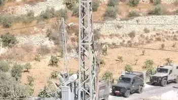 סריקות של כוחות צה"ל בבית פג'אר סביב רוצחיו שך דביר שורק החייל בן ה- 18 שנדקר למוות בציר בין מגדל עוז לאפרת 8 באוגוסט 2019 סריקות של כוחות צה"ל בבית פג'אר סביב רוצחיו שך דביר שורק החייל בן ה- 18 שנדקר למוות בציר בין מגדל עוז לאפרת 8 באוגוסט 2019