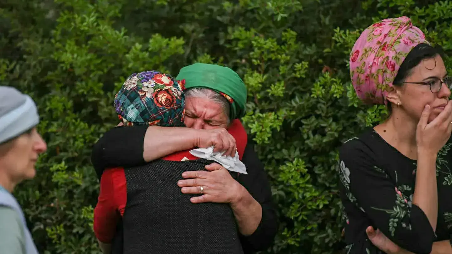 מסע הלוויה של רב"ט דביר שורק הי"ד כעת בעפרה. מסע הלוויה של רב"ט דביר שורק הי"ד כעת בעפרה.