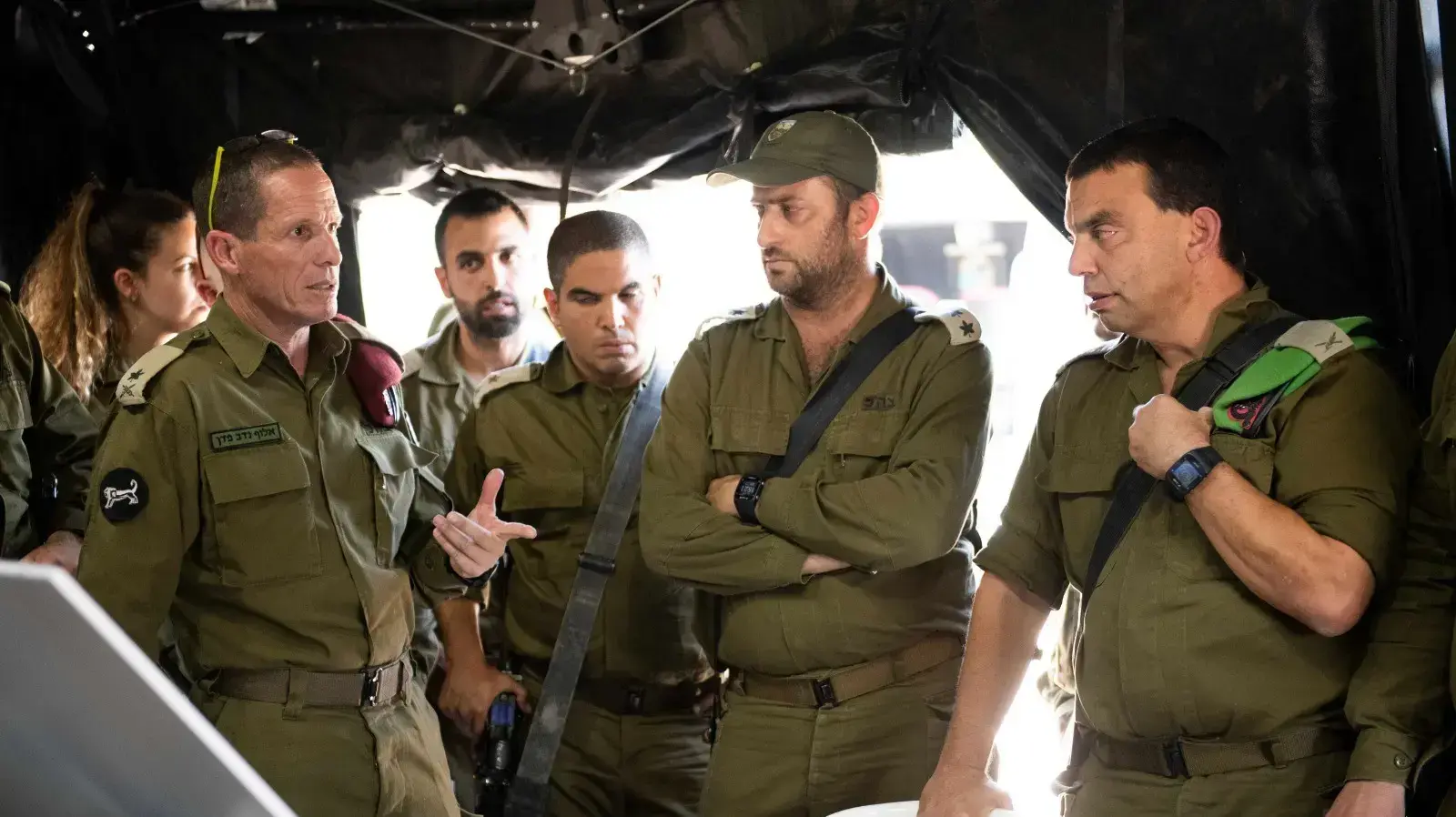 ביקור המפקדים וסריקות לוחמי צה"ל במרחב יהודה ושומרון במסגרת המצוד אחר המחבל שרצח את דביר שורק ליד מגדל עוז ביקור המפקדים וסריקות לוחמי צה"ל במרחב יהודה ושומרון במסגרת המצוד אחר המחבל שרצח את דביר שורק ליד מגדל עוז