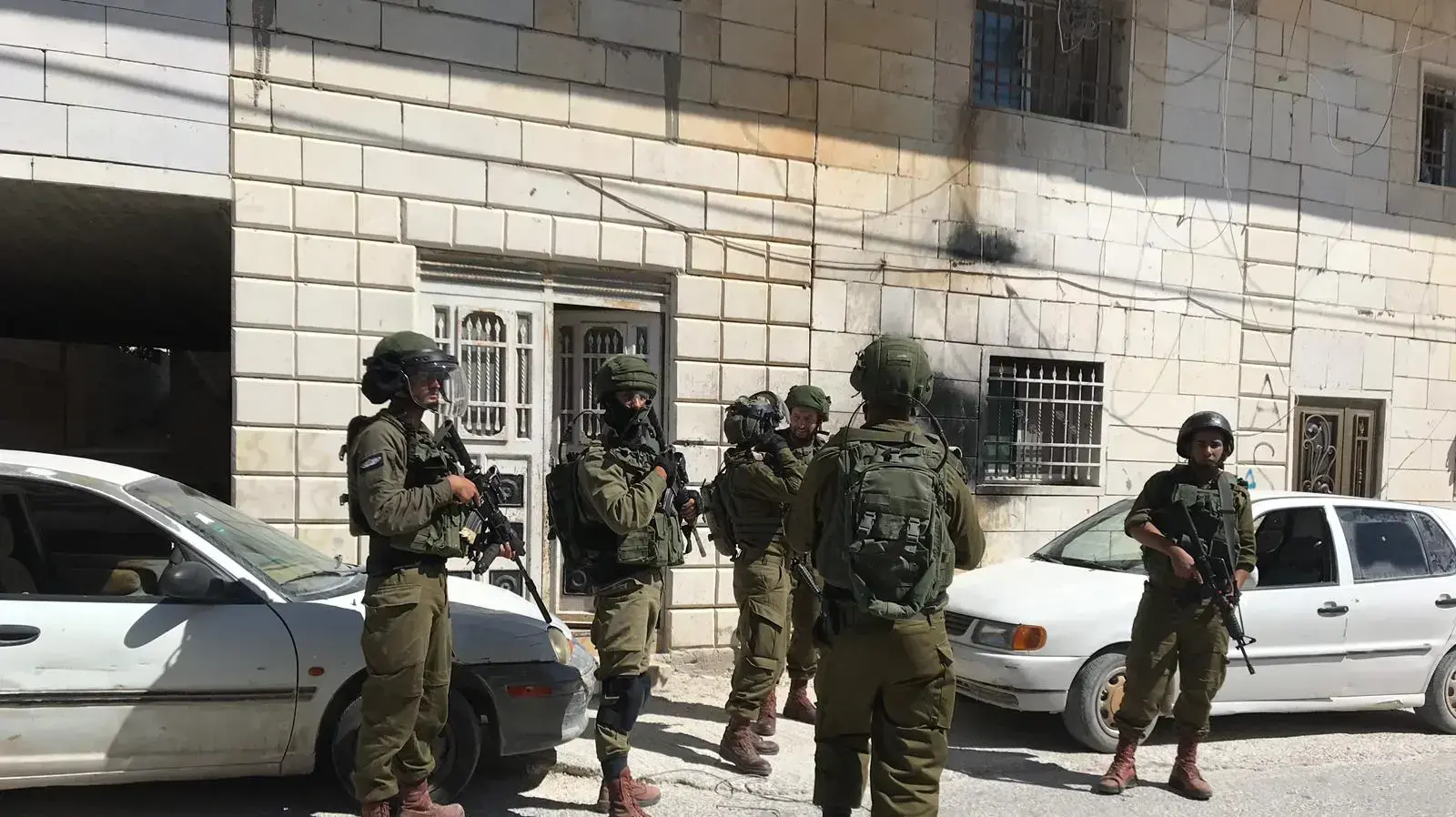 כוחות צה"ל עורכים סריקות בהמשך לפיגוע שאירע במרחב החטיבה המרחבית "עציון" בו נפל דביר שורק. 09 באוגוסט 2019 כוחות צה"ל עורכים סריקות בהמשך לפיגוע שאירע במרחב החטיבה המרחבית "עציון" בו נפל דביר שורק. 09 באוגוסט 2019