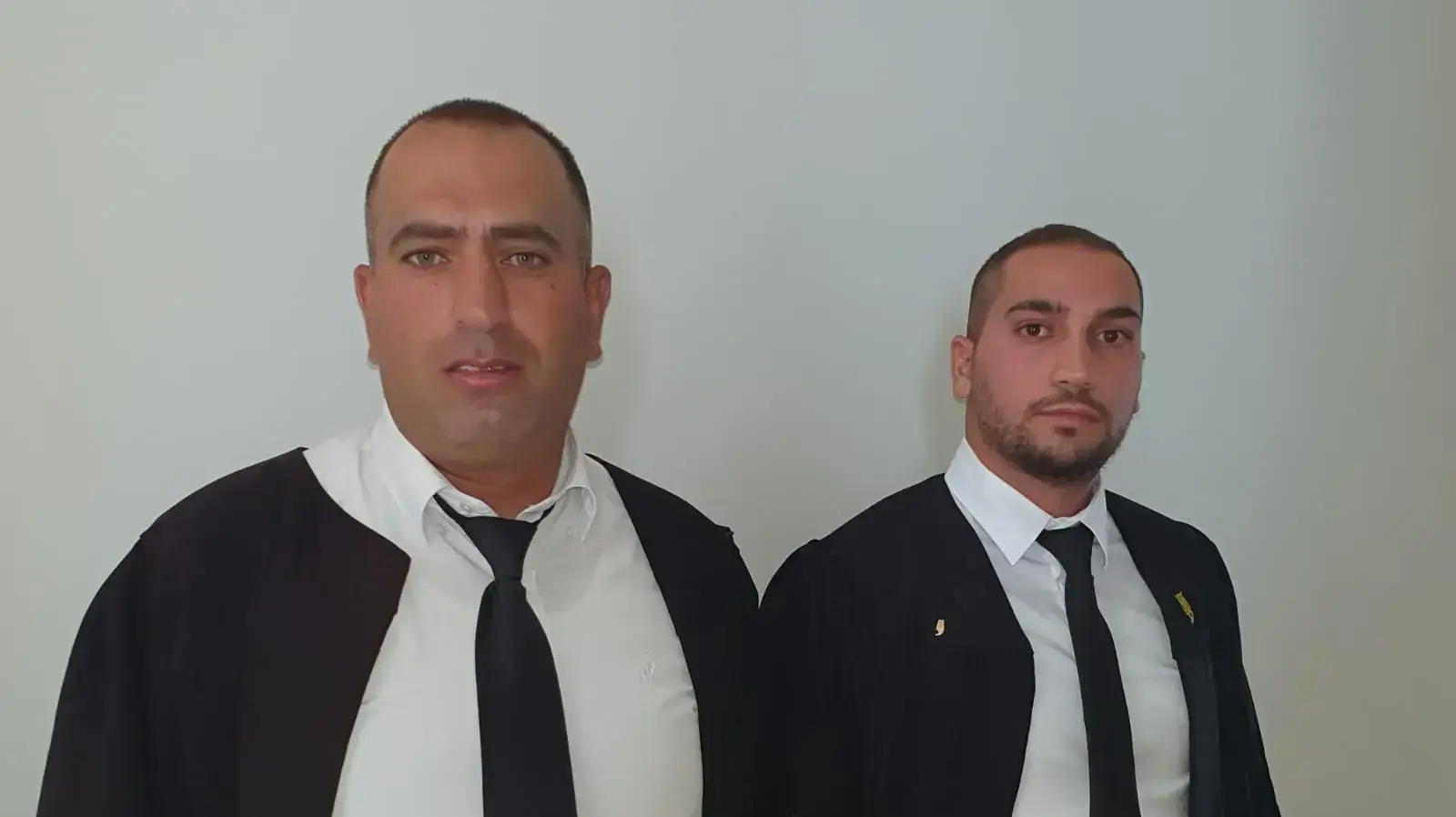 עורכי הדין איהאב זביחאת (מימין) ומוחמד סביחאת המייצגים הנאשמים בדריסת אידה קרמר עורכי הדין איהאב זביחאת (מימין) ומוחמד סביחאת המייצגים הנאשמים בדריסת אידה קרמר