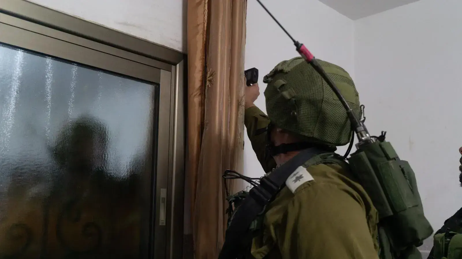 כוחות צה"ל מיפו בבית כחיל את בתי המחבלים החשודים ברצח דביר יהודה שורק כוחות צה"ל מיפו בבית כחיל את בתי המחבלים החשודים ברצח דביר יהודה שורק