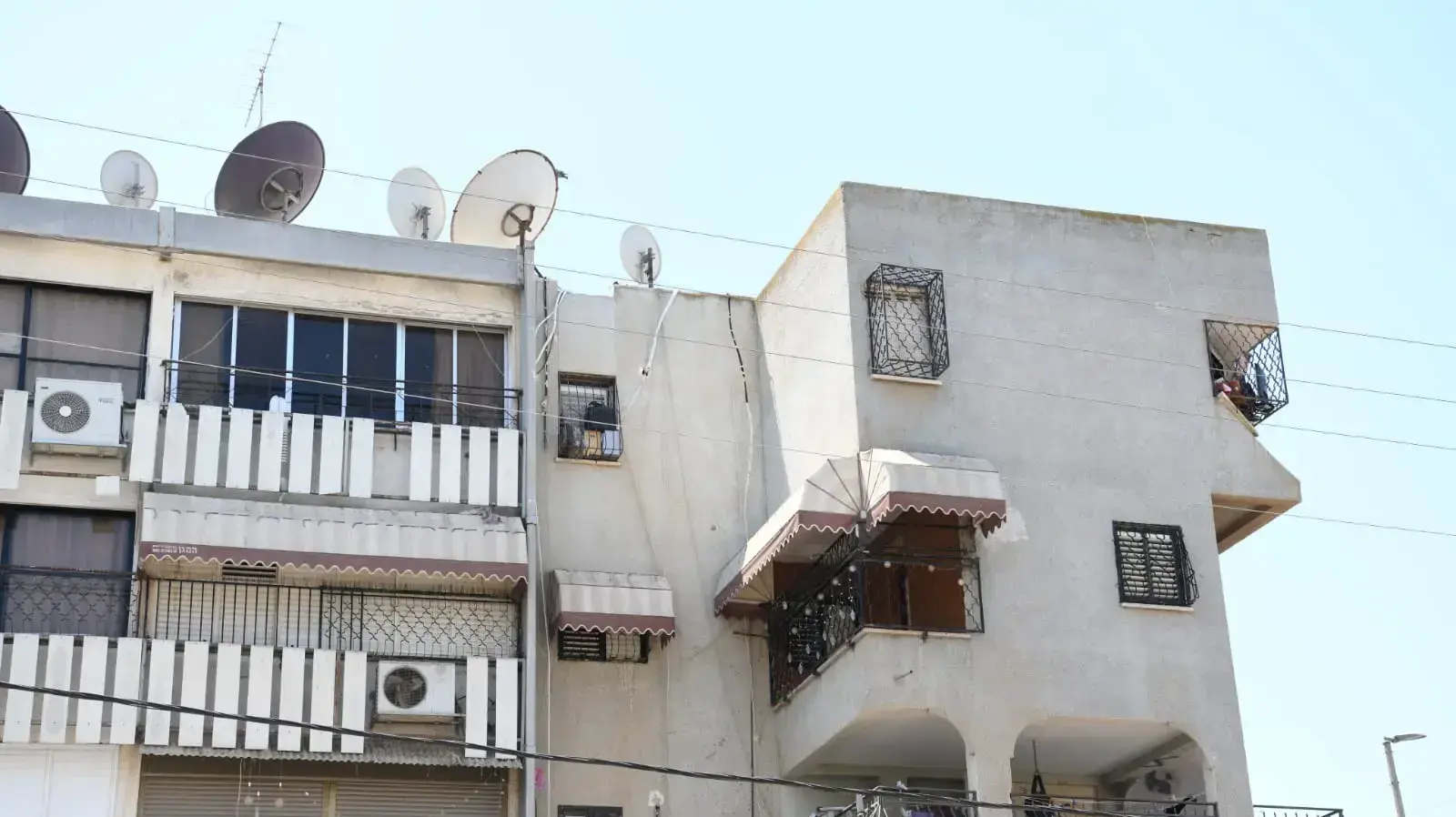 בית המשפחה בלוד שבה לפי החשד ארעה התעללות בילדה בת חמש, אוגוסט 2019 בית המשפחה בלוד שבה לפי החשד ארעה התעללות בילדה בת חמש, אוגוסט 2019