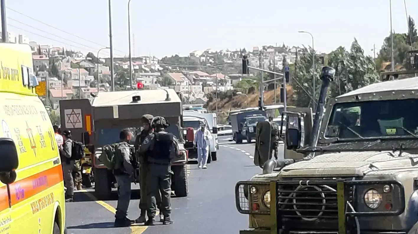 זירת פיגוע דריסה בכביש 60 סמוך ליישוב אלעזר בגוש עציון, 16 באוגוסט 2019 זירת פיגוע דריסה בכביש 60 סמוך ליישוב אלעזר בגוש עציון, 16 באוגוסט 2019