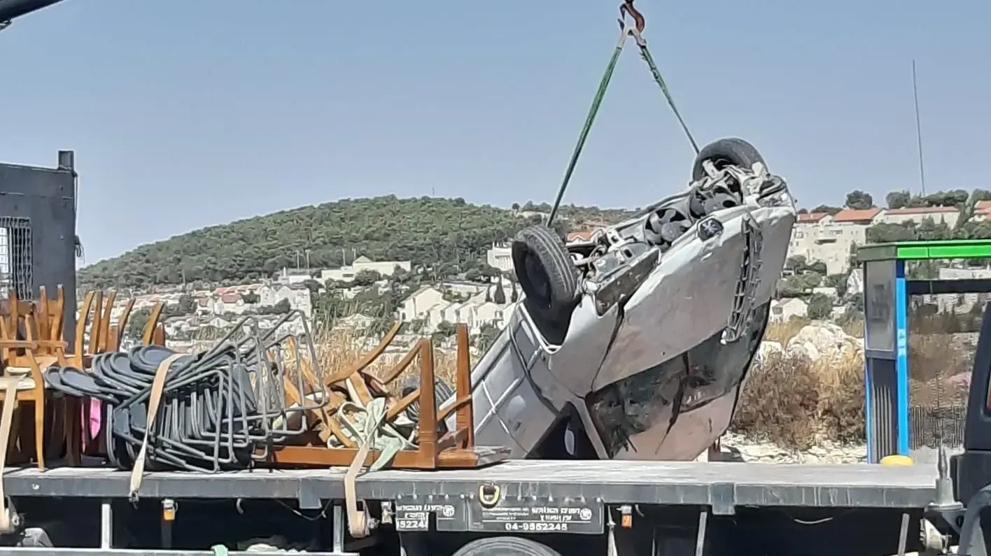 פינוי מכונית המחבל מפיגוע הדריסה בגוש עציון, 16 אוגוסט 2019 פינוי מכונית המחבל מפיגוע הדריסה בגוש עציון, 16 אוגוסט 2019