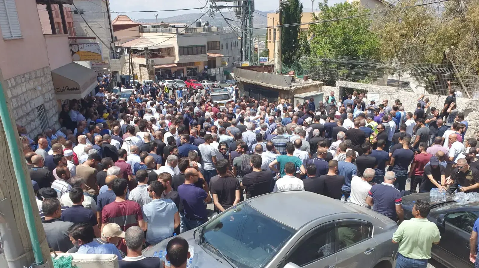 הלוויתה של איה נעאמנה שנהרגה במהלך טיול באתיופיה, בית העלמין, עראבה הלוויתה של איה נעאמנה שנהרגה במהלך טיול באתיופיה, בית העלמין, עראבה
