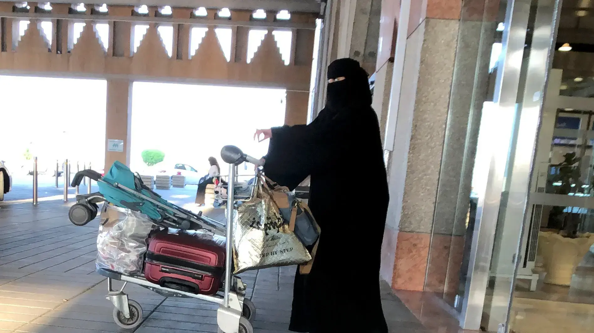 נשים סעודיות נכנסות בשדה התעופה בדמאם 5 באוגוסט 2019 נשים סעודיות נכנסות בשדה התעופה בדמאם 5 באוגוסט 2019