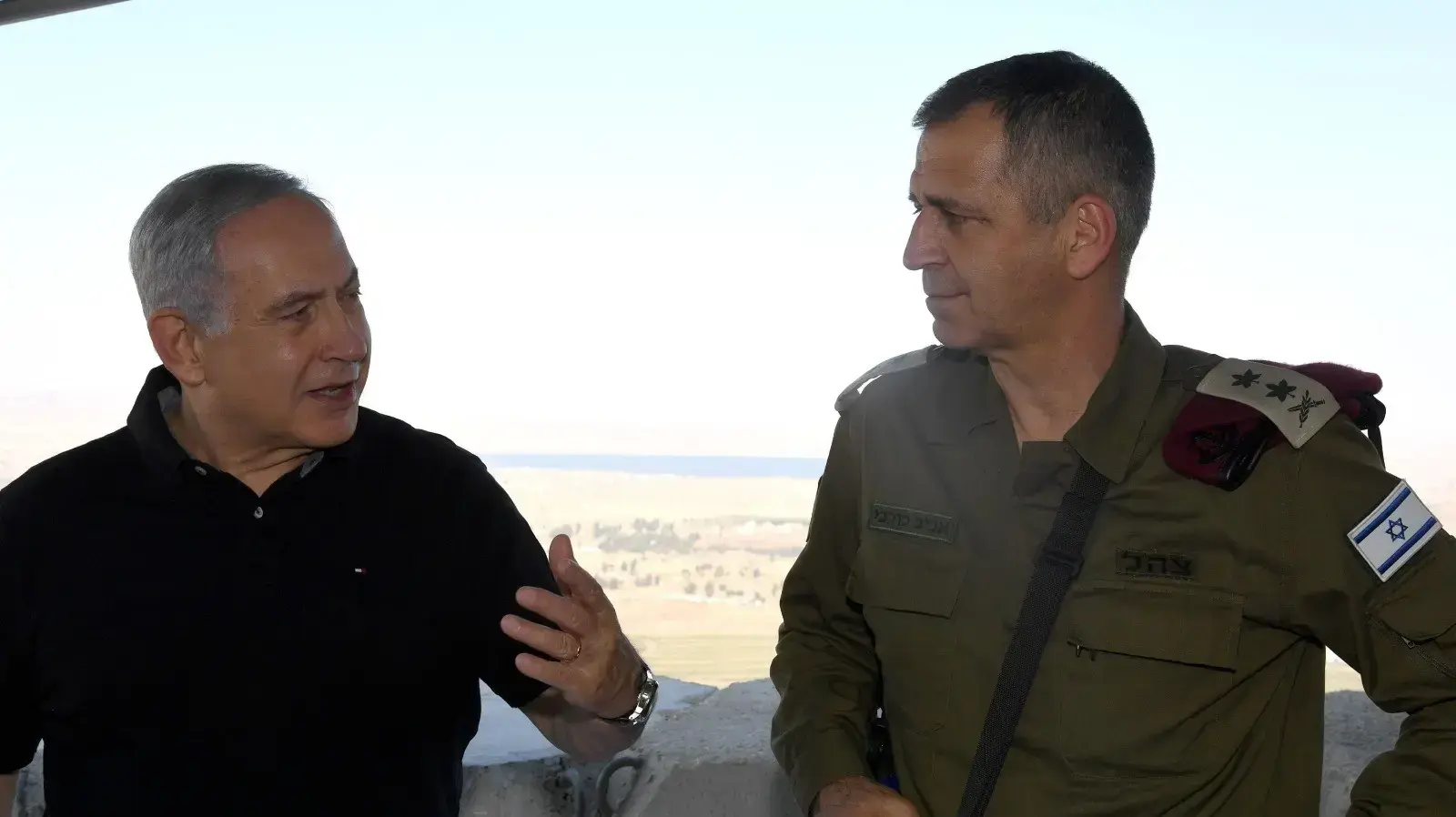 רה"מ, בנימין נתניהו והרמטכ"ל אביב כוכבי במהלך סיור ביטחוני בצפון 25 באוגוסט 2019 רה"מ, בנימין נתניהו והרמטכ"ל אביב כוכבי במהלך סיור ביטחוני בצפון 25 באוגוסט 2019