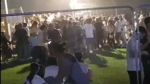 זעקות על רקע אזעקת צבע אדום במהלך פסטיבל לייב שדרות 25 באוגוסט 2019 זעקות על רקע אזעקת צבע אדום במהלך פסטיבל לייב שדרות 25 באוגוסט 2019