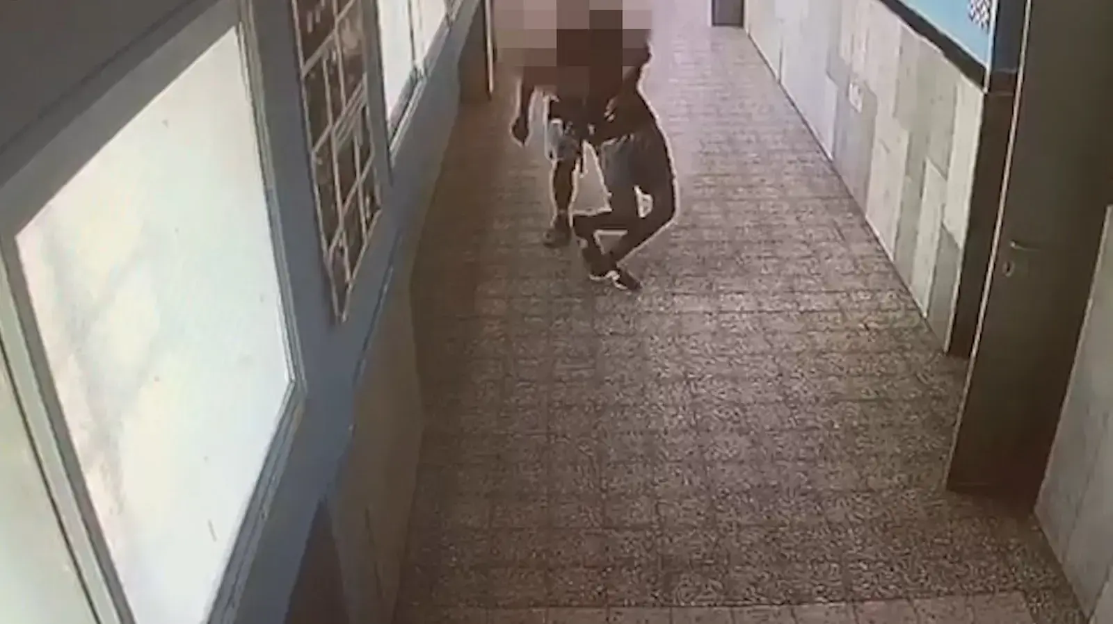 תיעוד הדקירה בבית הספר בבאר שבע, 05.09.19 תיעוד הדקירה בבית הספר בבאר שבע, 05.09.19