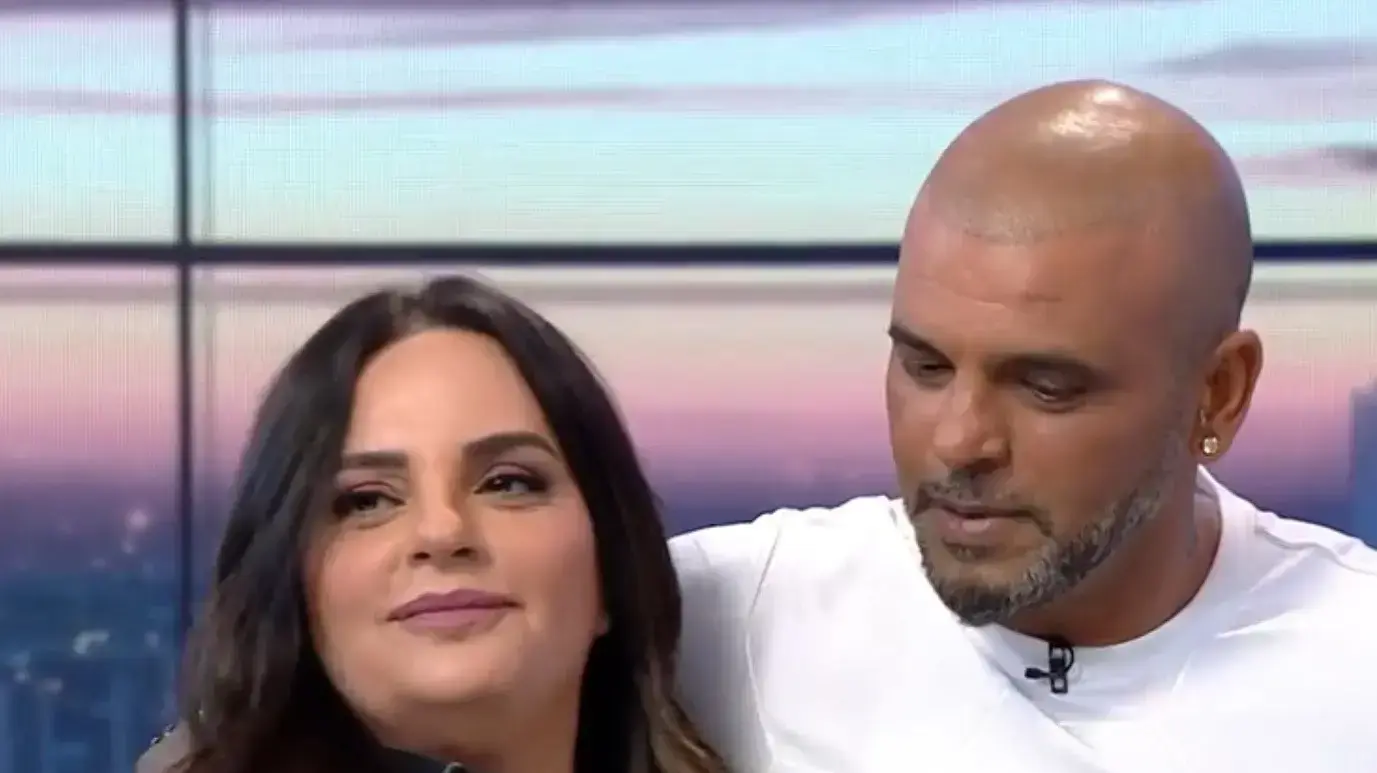 אופירה וברקוביץ' מארחים את אייל גולן