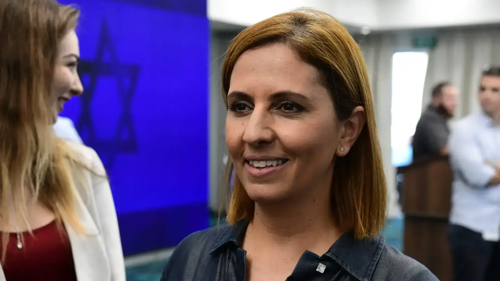 גילה גמליאל בהכרזה מיוחדת של רה"מ נתניהו בכפר המכביה, 9 בספטמבר 2019 גילה גמליאל בהכרזה מיוחדת של רה"מ נתניהו בכפר המכביה, 9 בספטמבר 2019