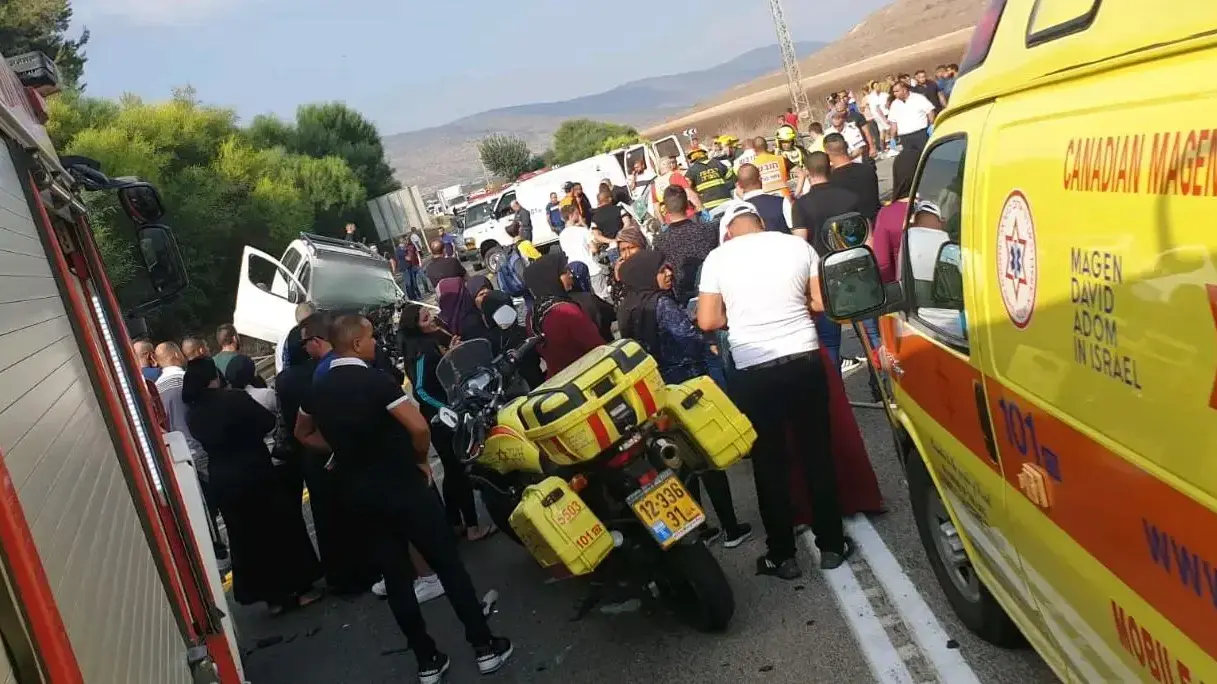 תאונת דרכים בכביש 784 סמוך לחנתון שבה נהרג גבר בן 40 ב-14 בספטמבר 2019 תאונת דרכים בכביש 784 סמוך לחנתון שבה נהרג גבר בן 40 ב-14 בספטמבר 2019