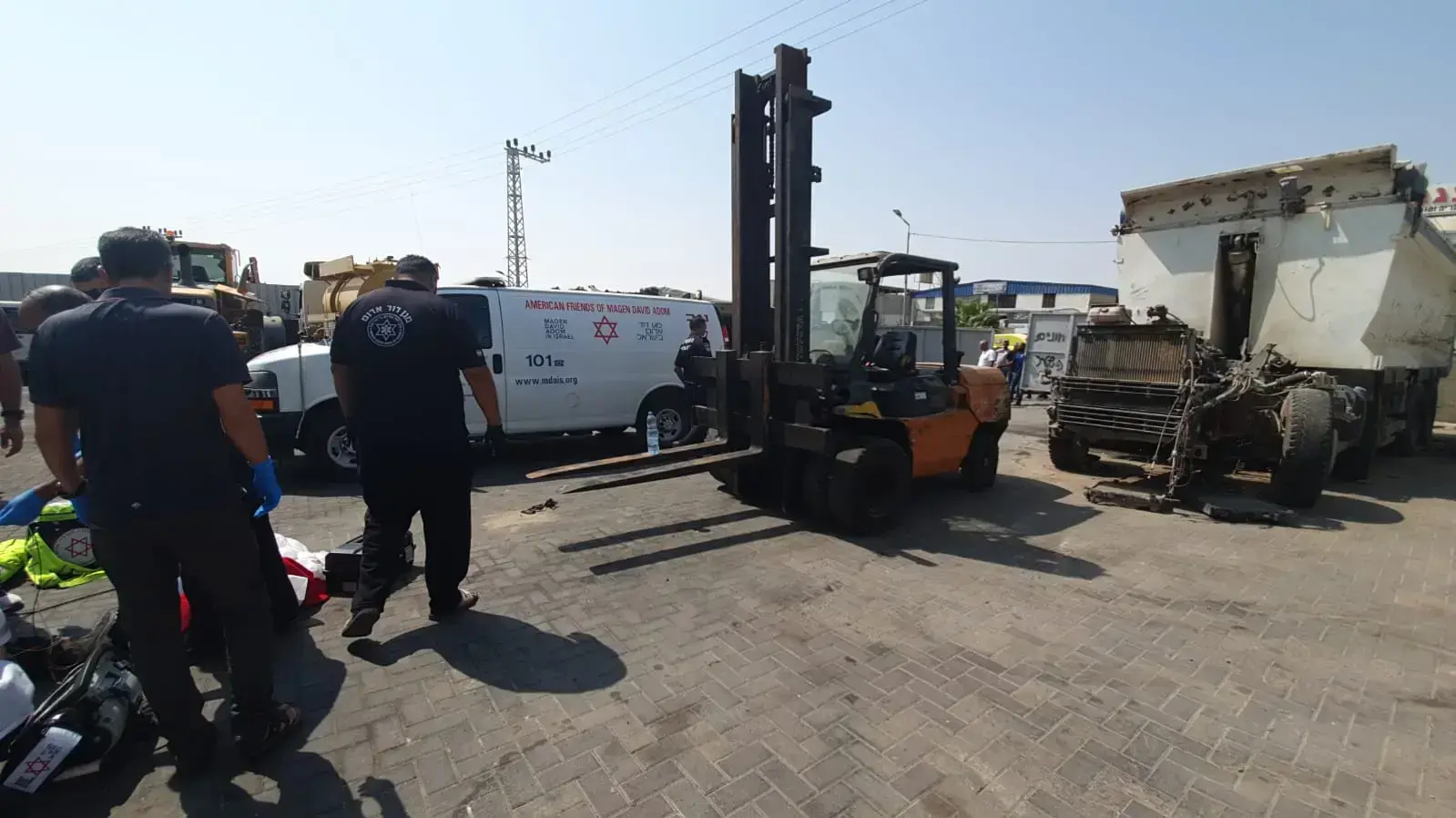 נער בן 16 נהרג מפגיעת מלגזה באזור תעשייה ברהט, 20 בספטמבר 2019
