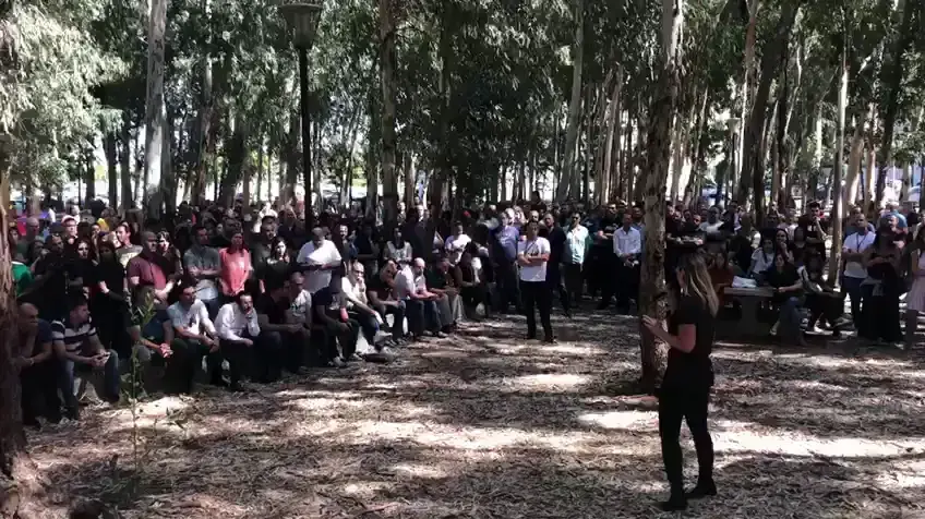 עובדי סלקום השביתו את החברה על רקע תוכנית הפיטורים