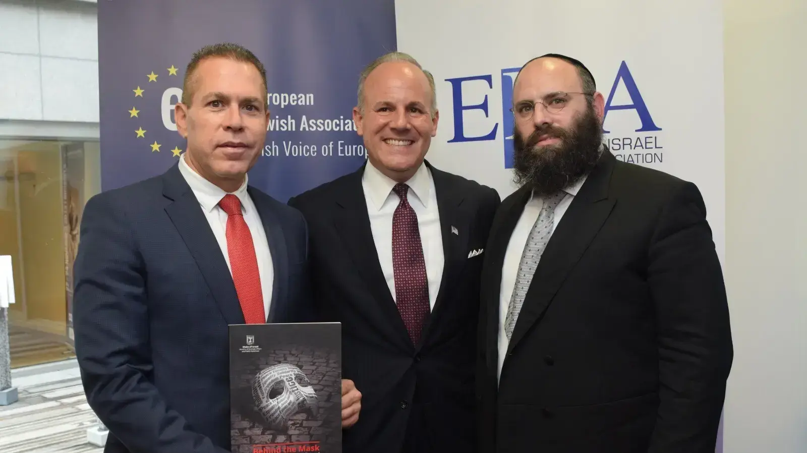 ארדן, הנציב קאר והרב מרגולין ארדן, הנציב קאר והרב מרגולין