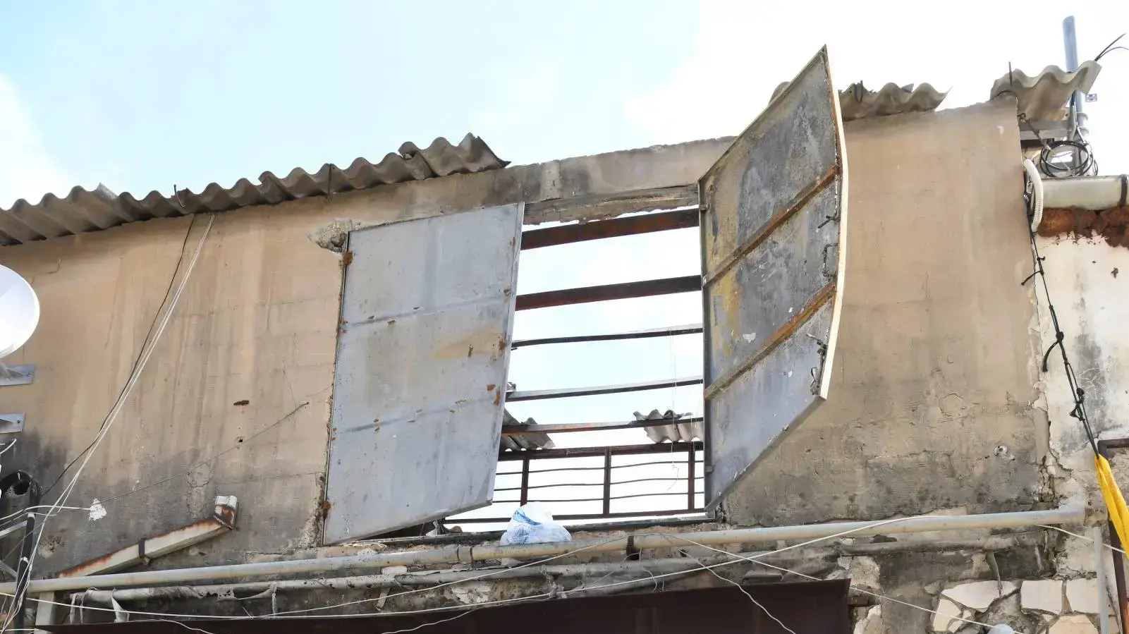 אייזיק קולמן, ביתו בפלורנטין נשרף לאחר שמפעל בדים בתל אביב הוצת - כנקמה על תקיפת אוהד בית"ר, 29 בספטמבר 2019