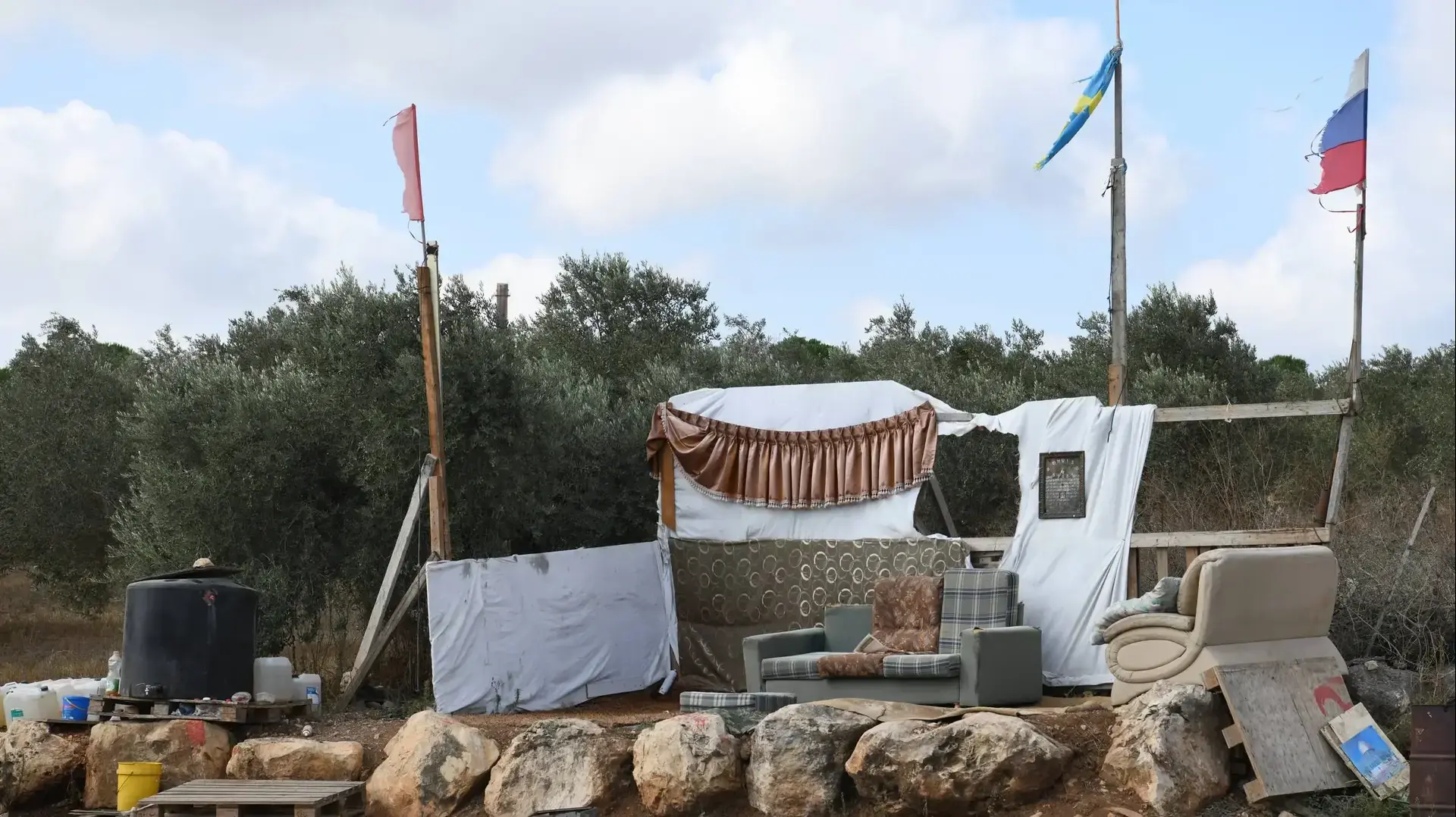 סוכה בכביש 77
6 באוקטובר 2019 סוכה בכביש 77
6 באוקטובר 2019