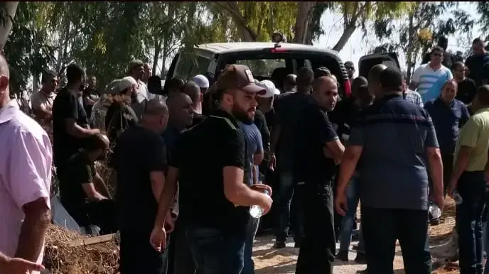 הלוויתו של הילד ריאד אבו שריקי בלוד, נדרס למוות ביום הכיפורים כשרכב על אופניו, 10 באוקטובר 2019 הלוויתו של הילד ריאד אבו שריקי בלוד, נדרס למוות ביום הכיפורים כשרכב על אופניו, 10 באוקטובר 2019