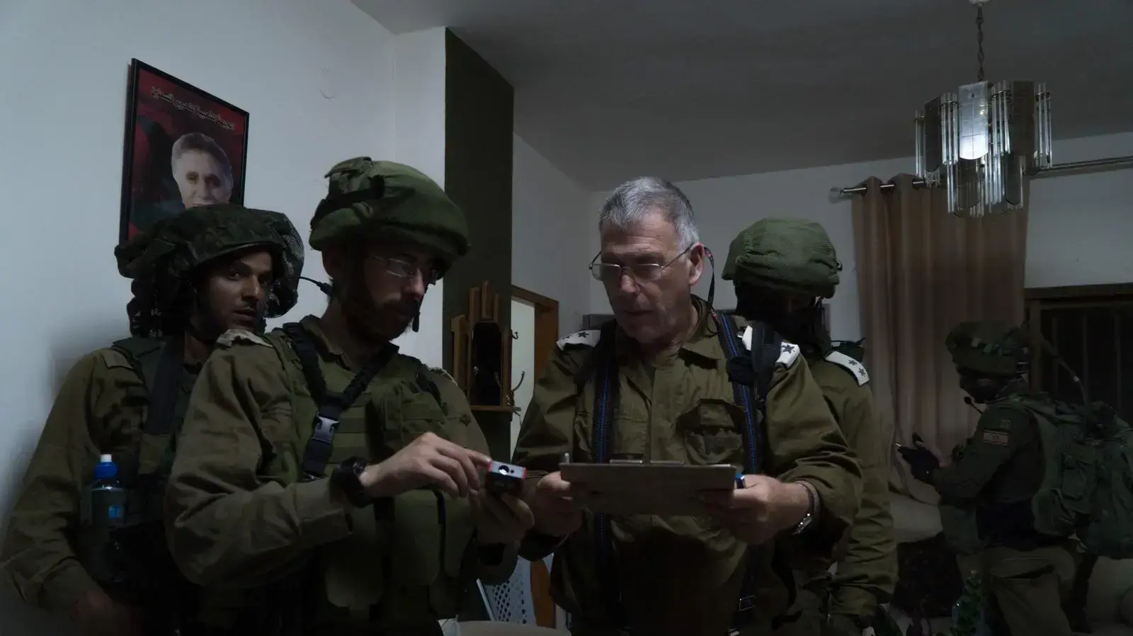 צה"ל מבצע מיפוי לבית אחד מחברי החוליה שרצחה את רנה שנרב ליד דולב צה"ל מבצע מיפוי לבית אחד מחברי החוליה שרצחה את רנה שנרב ליד דולב