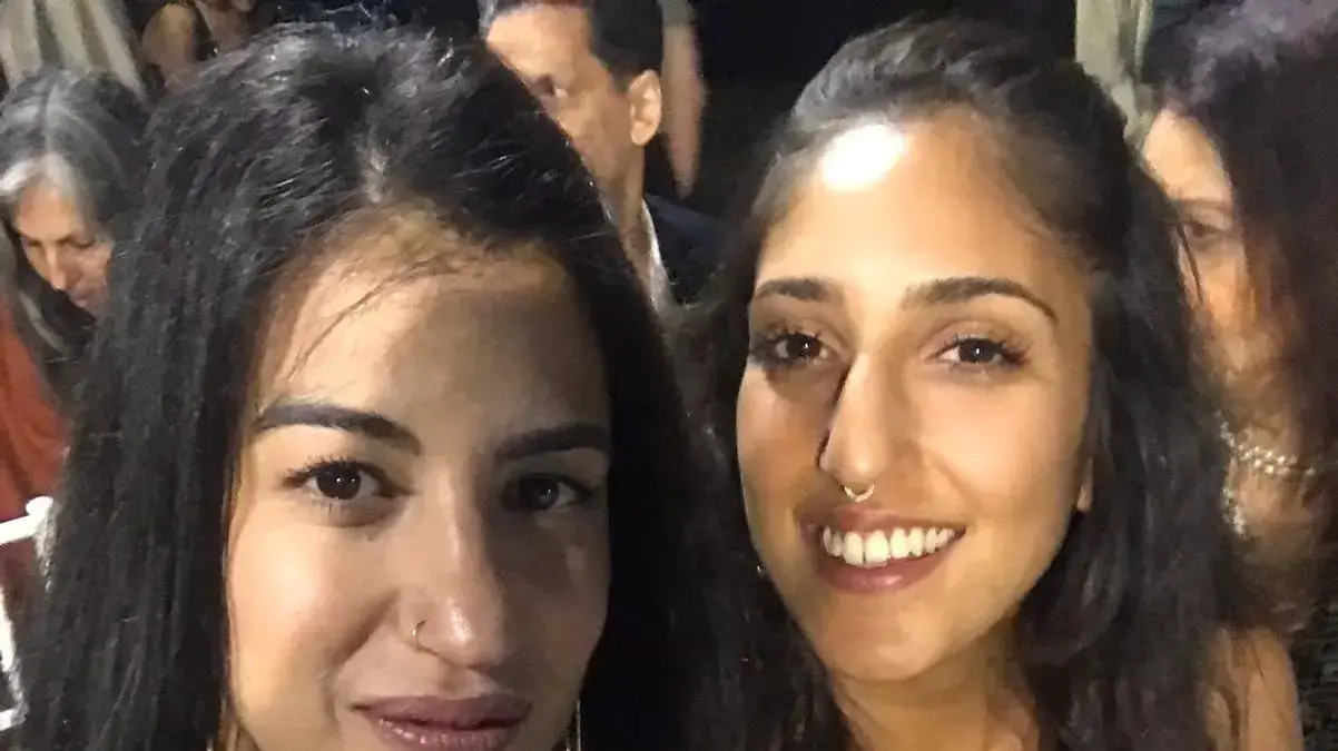 נעמה יששכר שנכלאה ברוסיה על החזקת סמים עם חברה שלה נעמה יששכר שנכלאה ברוסיה על החזקת סמים עם חברה שלה