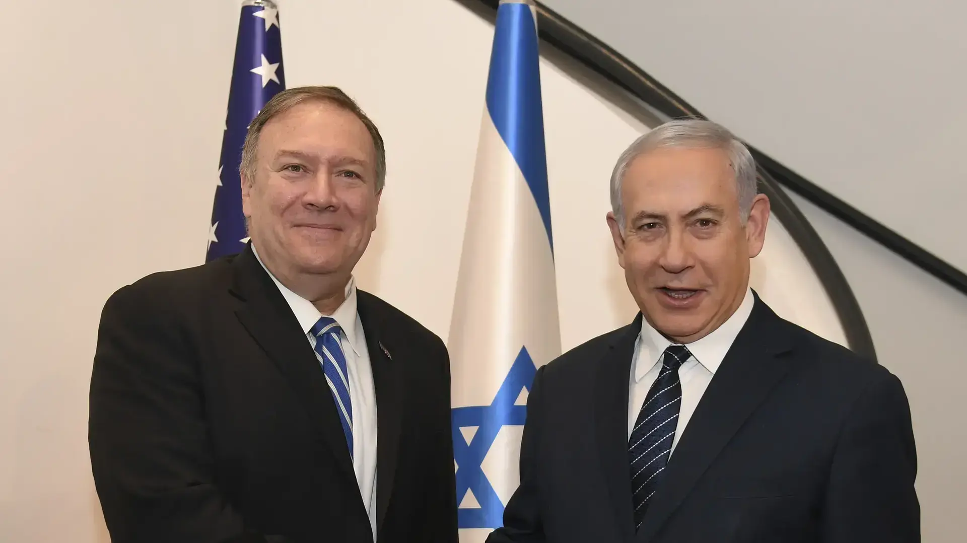ראש הממשלה בנימין נתניהו עם שר החוץ של ארצות הברית מייק פומפאו, ירושלים - ה-18 באוקטובר 2019 ראש הממשלה בנימין נתניהו עם שר החוץ של ארצות הברית מייק פומפאו, ירושלים - ה-18 באוקטובר 2019