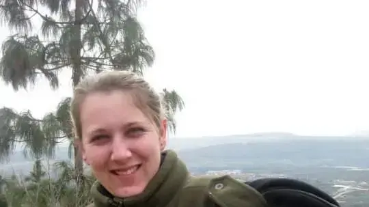 מריה טל הנרצחת בקריות כחיילת מריה טל הנרצחת בקריות כחיילת