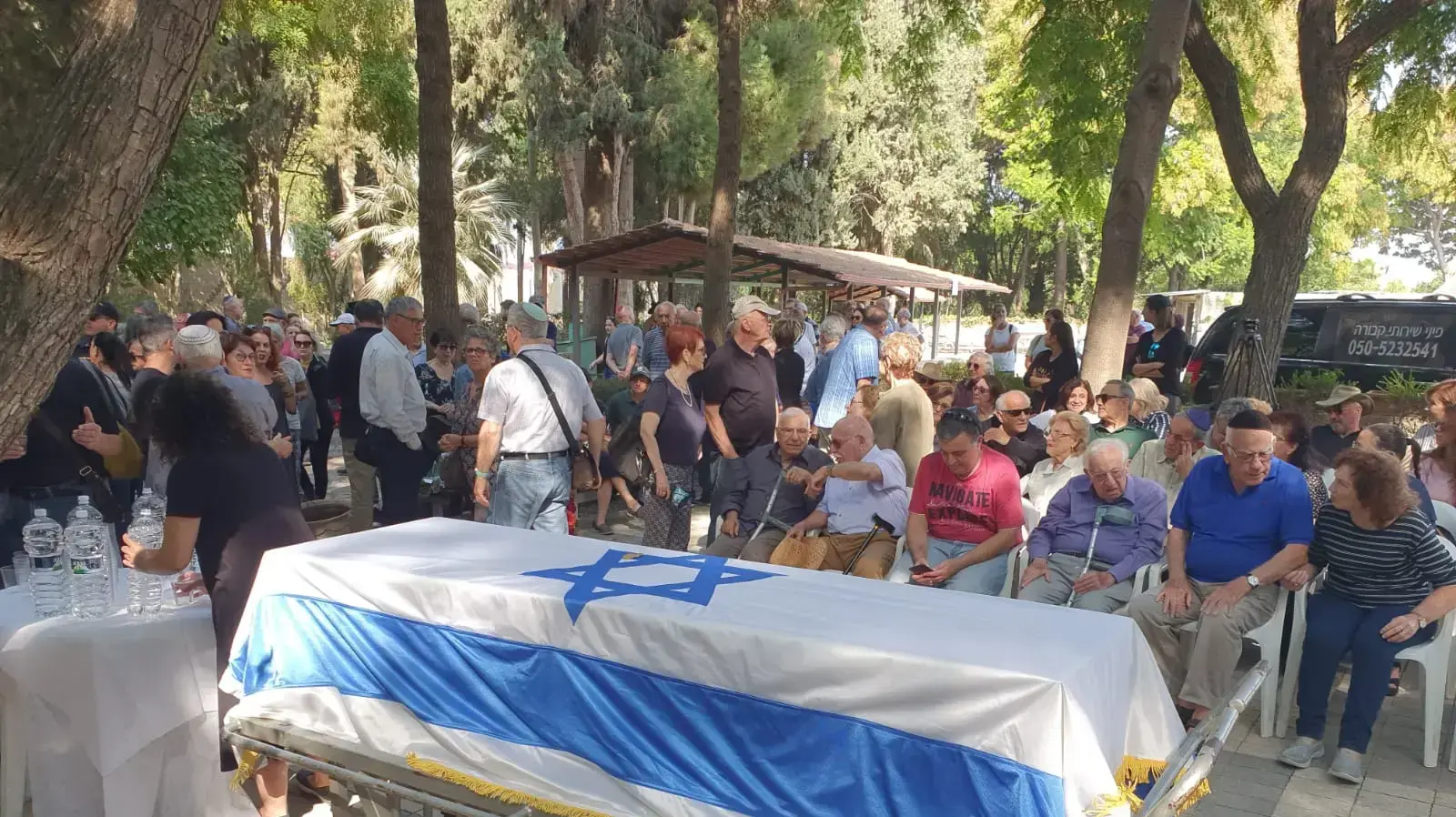 הלווית מרסל ניניו, קיבוץ עינת, 25 באוקטובר 2019 הלווית מרסל ניניו, קיבוץ עינת, 25 באוקטובר 2019