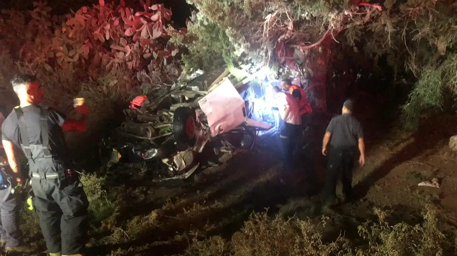 תאונת דרכים חזיתית בין שני רכבים על כביש 85 קרוב לצומת מכר. נקבע מותם של שני פצועים אנוש , ו-3 פצועים קל הועברו לבית חולים נהריה. ה-27 לאוקטובר 2019 תאונת דרכים חזיתית בין שני רכבים על כביש 85 קרוב לצומת מכר. נקבע מותם של שני פצועים אנוש , ו-3 פצועים קל הועברו לבית חולים נהריה. ה-27 לאוקטובר 2019