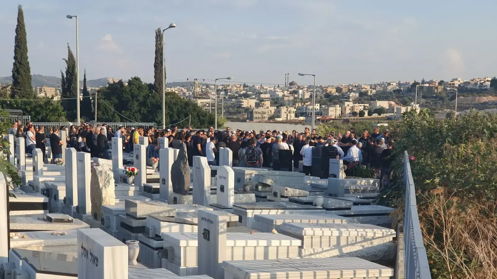 הלווית כרמית סררו, בית העלמין עץ בחיים קריית אתא, 27 באוקטובר 2019 הלווית כרמית סררו, בית העלמין עץ בחיים קריית אתא, 27 באוקטובר 2019