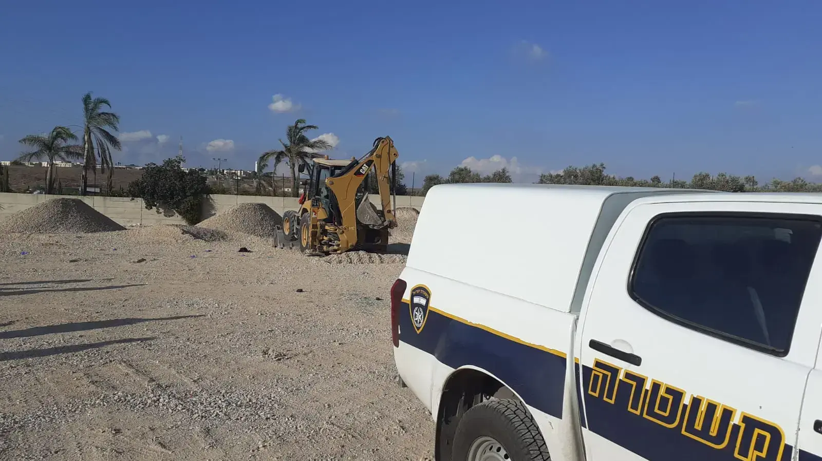 זירת אירוע הרצח סמוך לכפר קרע בו נורה תושב המקום למוות 29 באוקטובר 2019
זירת אירוע הרצח סמוך לכפר קרע בו נורה תושב המקום למוות 29 באוקטובר 2019