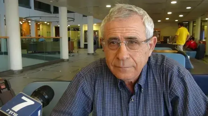 מרדכי מוטי קידר