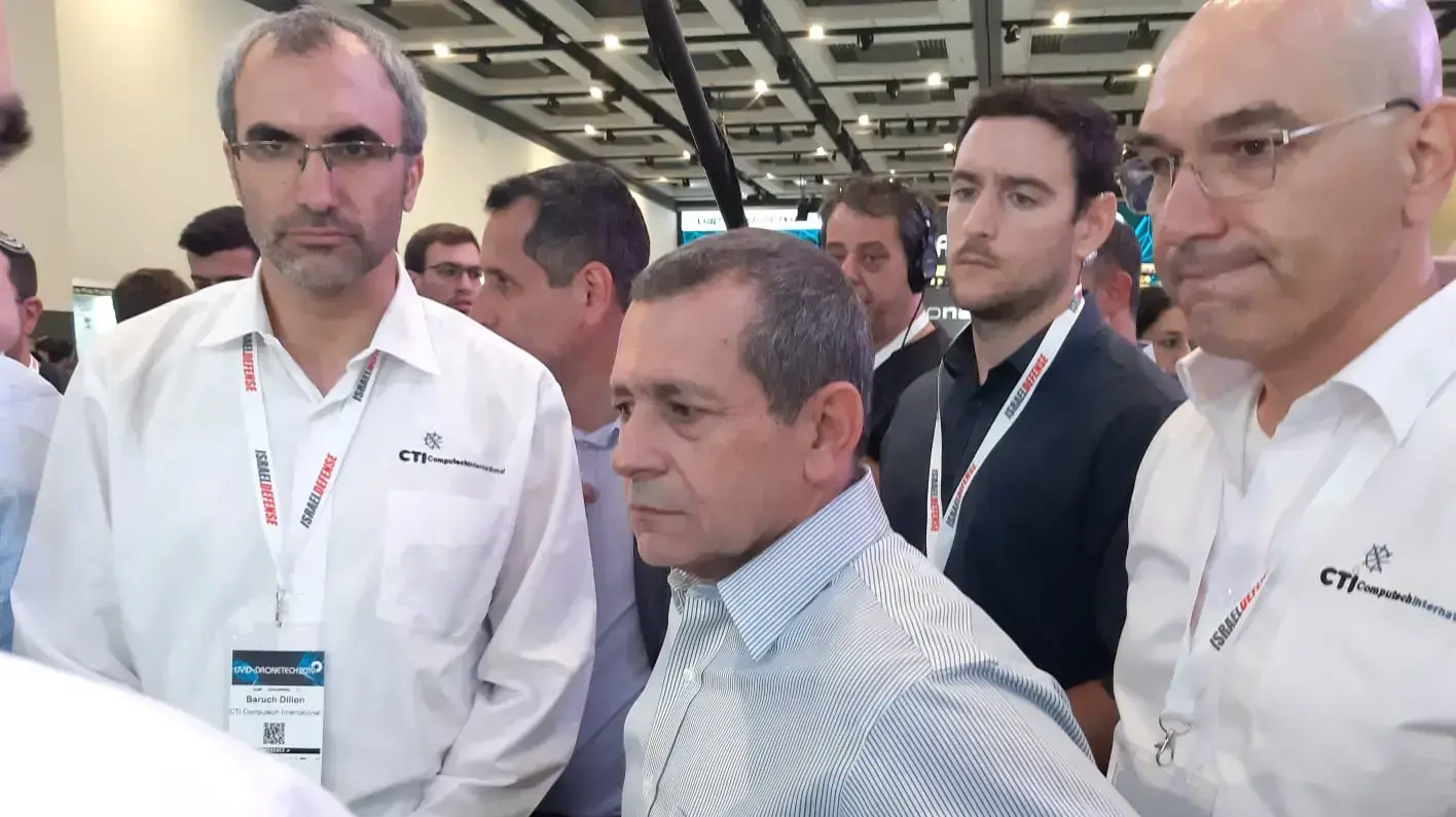 ראש השב"כ נדב ארגמן בכנס הבינ"ל השמיני למערכות בלתי מאוישות, UVID, אווניו שדה התעופה, 7 בנובמבר 2019 ראש השב"כ נדב ארגמן בכנס הבינ"ל השמיני למערכות בלתי מאוישות, UVID, אווניו שדה התעופה, 7 בנובמבר 2019