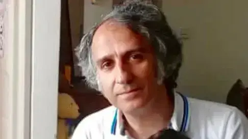 אחיה של העיתונאית האיראנית מסיח עלי נג'אד אחיה של העיתונאית האיראנית מסיח עלי נג'אד