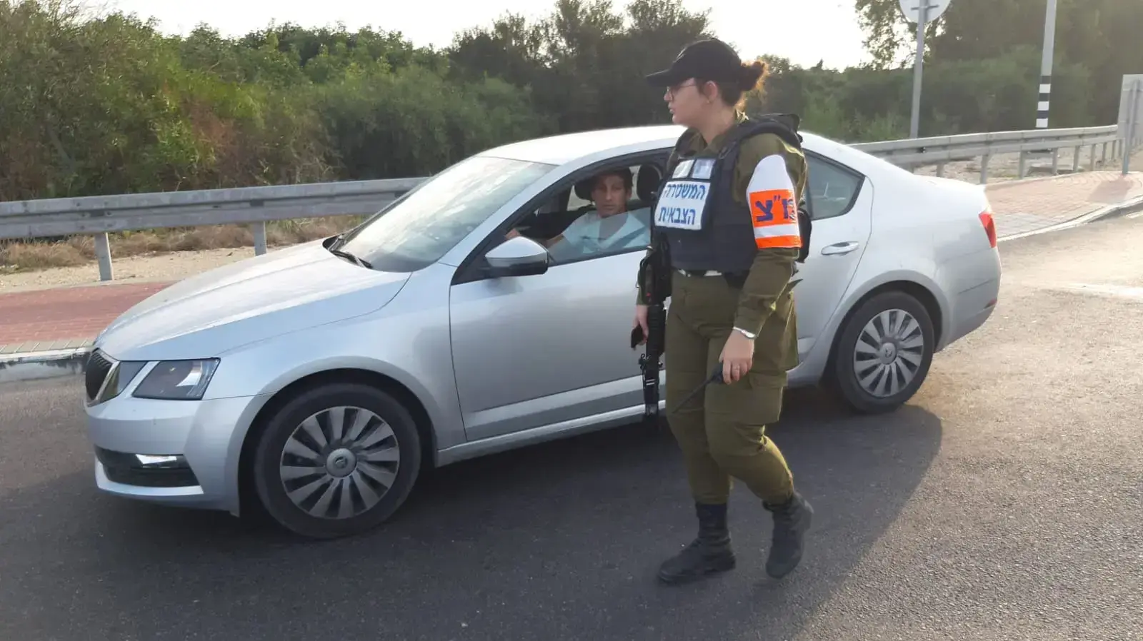 צה"ל חוסם כבישים בעוטף עזה
14 בנובמבר 2019 צה"ל חוסם כבישים בעוטף עזה
14 בנובמבר 2019
