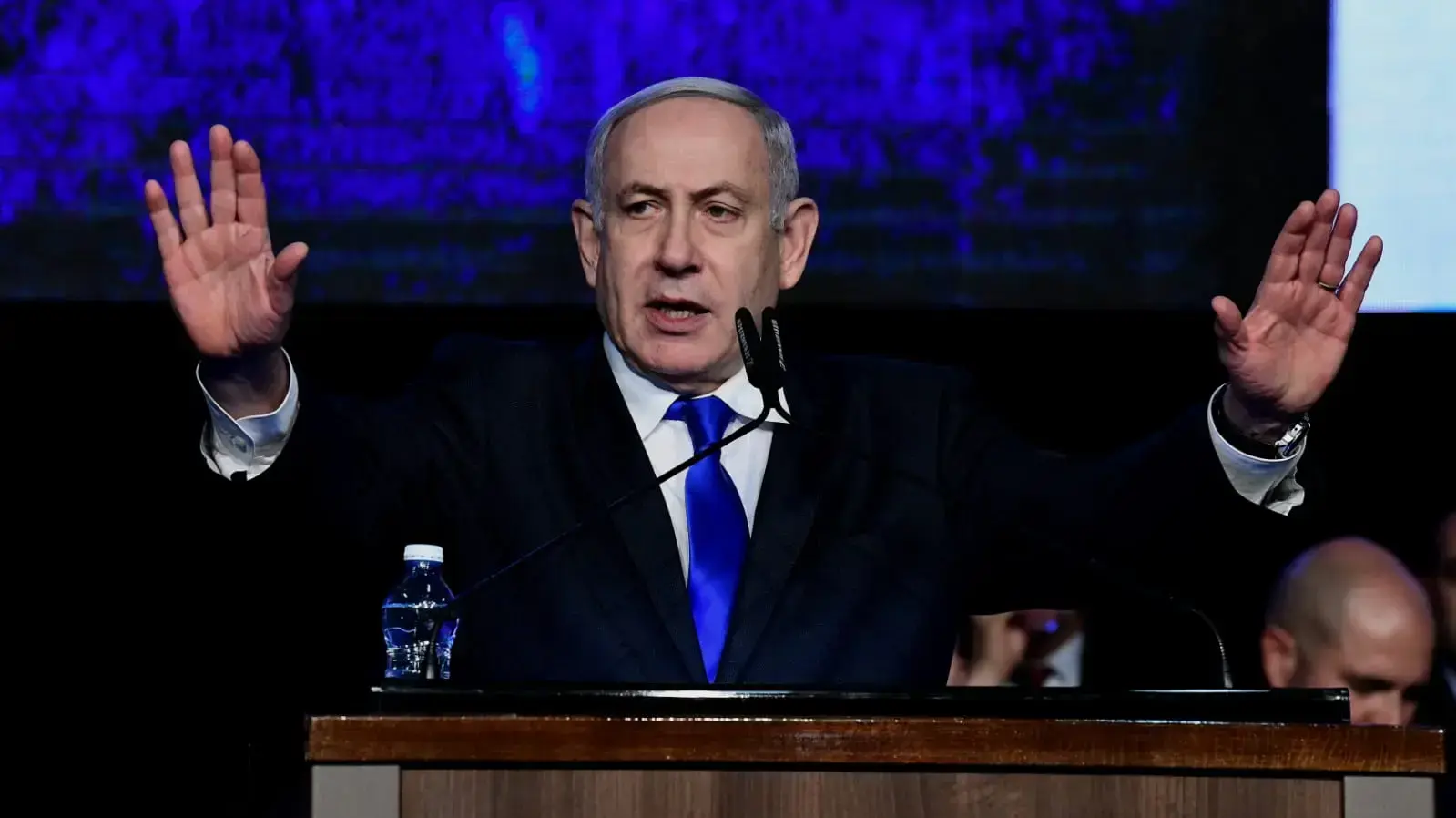 ראש הממשלה, בנימין נתניהו במהלך נאומו בכנס חירום של הליכוד נגד ממשלת מיעוט בתמיכת המפלגות הערביות, גני התערוכה, תל אביב 17 בנובמבר 2019 ראש הממשלה, בנימין נתניהו במהלך נאומו בכנס חירום של הליכוד נגד ממשלת מיעוט בתמיכת המפלגות הערביות, גני התערוכה, תל אביב 17 בנובמבר 2019