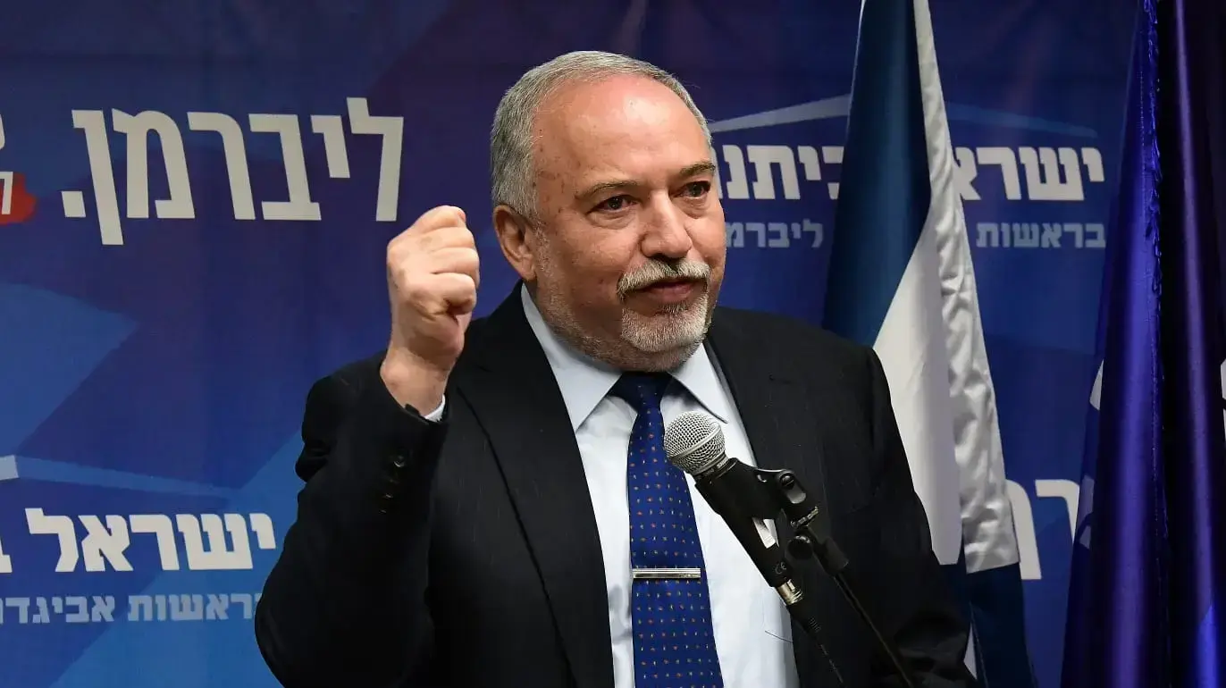 יו"ר ישראל ביתנו, אבידור ליברמן במהלך ישיבת סיעת ישראל ביתנו 18 בנובמבר 2019 יו"ר ישראל ביתנו, אבידור ליברמן במהלך ישיבת סיעת ישראל ביתנו 18 בנובמבר 2019