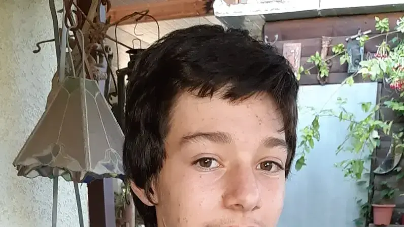 ילדי ותושבי אור הנר מתכוננים למשחק אורגוואי- ארגנטינה, 18 נובמבר 2019
רוי אראיה תלמיד כיתה ח בתיכון שער הנגב ילדי ותושבי אור הנר מתכוננים למשחק אורגוואי- ארגנטינה, 18 נובמבר 2019
רוי אראיה תלמיד כיתה ח בתיכון שער הנגב