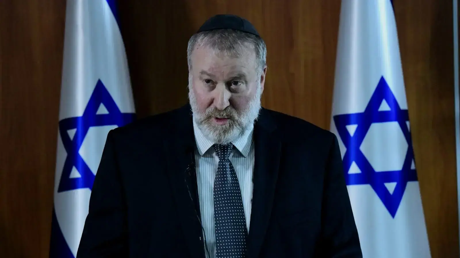 היועץ המשפטי לממשלה אביחי מנדלבליט מודיע על כתב אישום נגד ראש הממשלה בנימין נתניהו היועץ המשפטי לממשלה אביחי מנדלבליט מודיע על כתב אישום נגד ראש הממשלה בנימין נתניהו